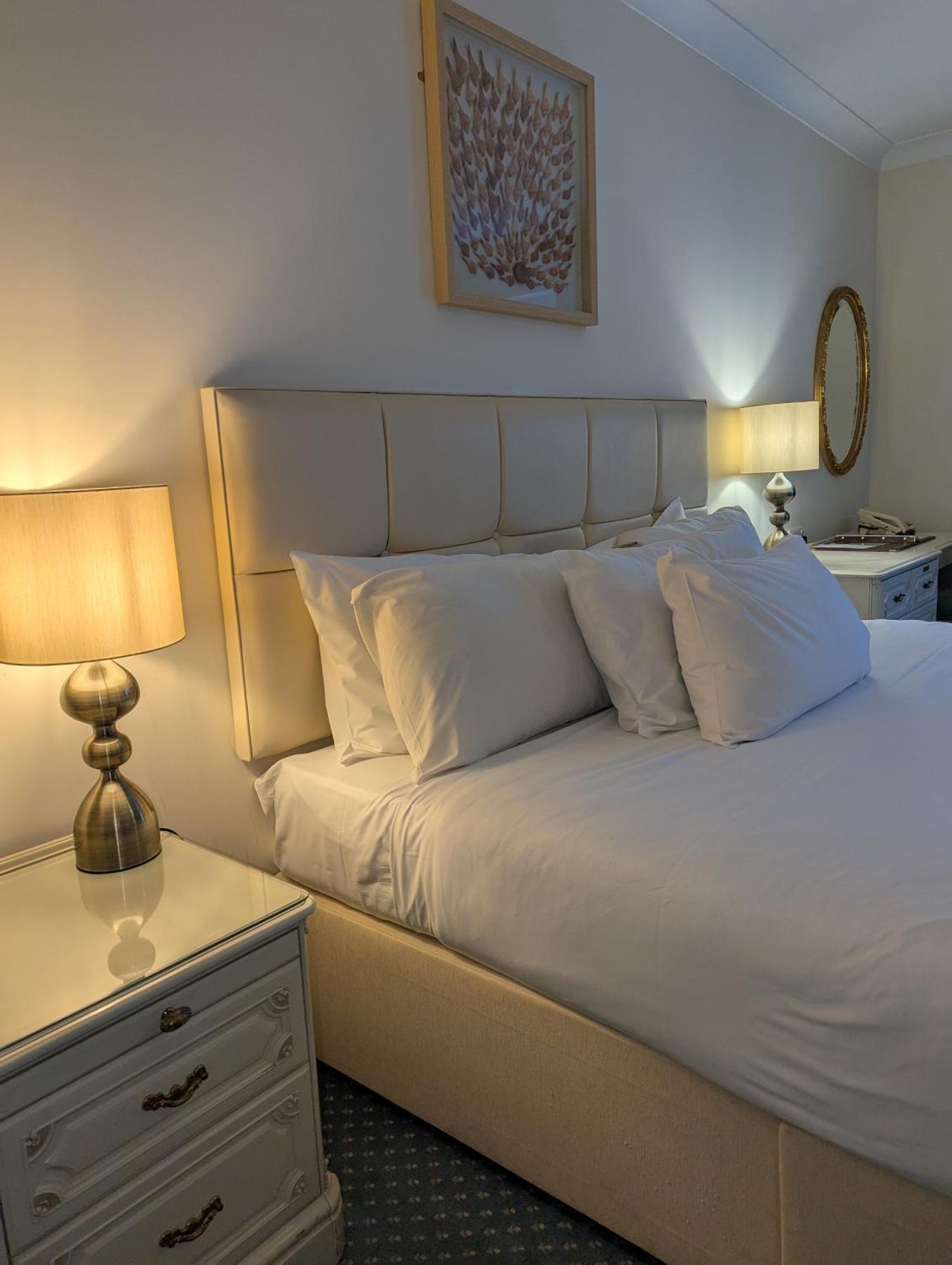 The Walnut Tree Hotel بريدجواتر المظهر الخارجي الصورة